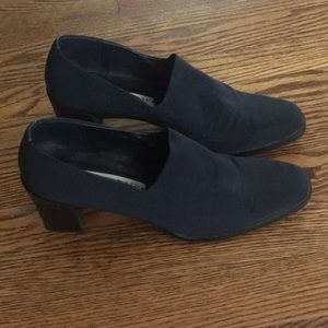 Donald J Pliner Square Toe Pumps (navy)